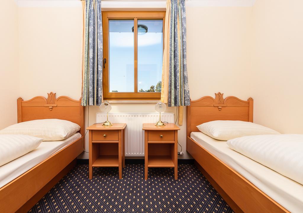 Hotel Fasching Sankt Georgen am Längsee Eksteriør billede